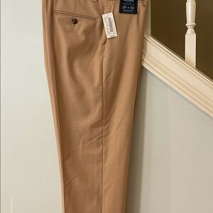 Men’s khaki pants by Murano